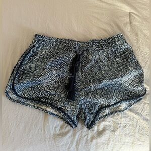 Aeropostale patterned shorts